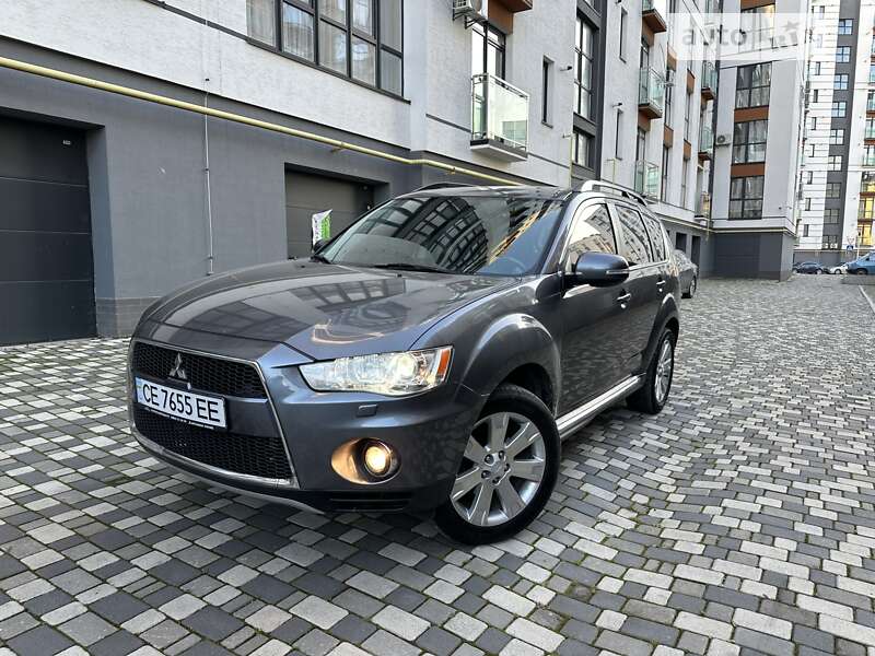 Mitsubishi Outlander xl (2011)