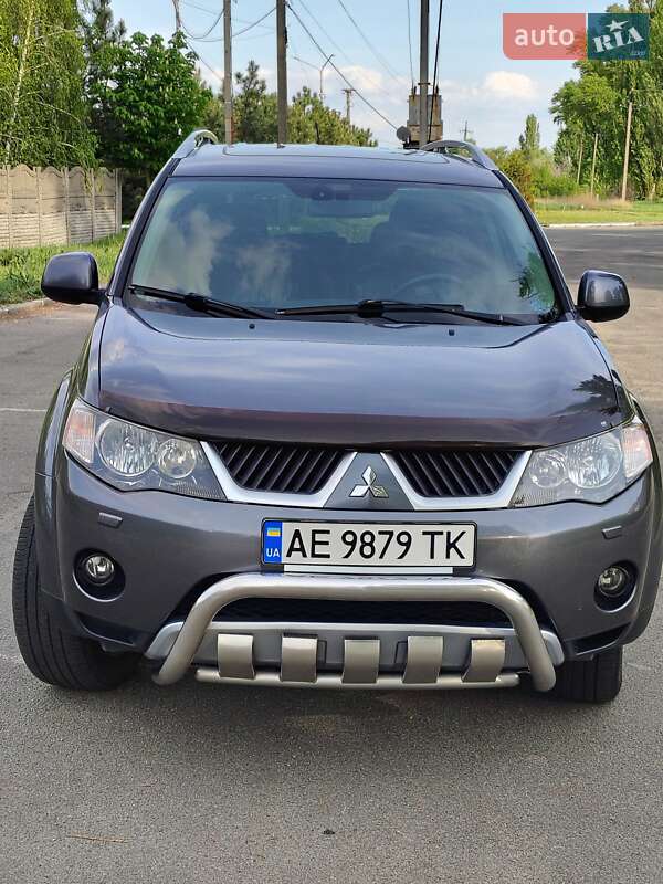 Mitsubishi Outlander (2008)