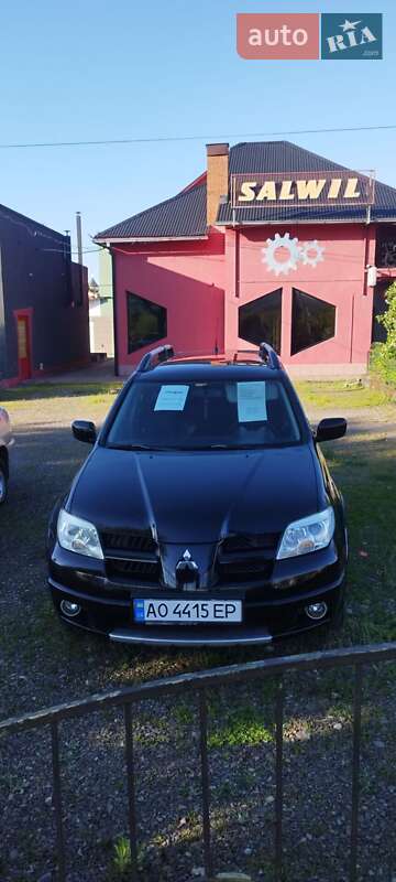 Mitsubishi Outlander (2007)