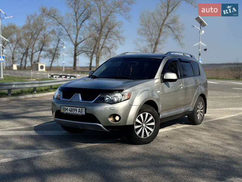 Mitsubishi Outlander (2008)