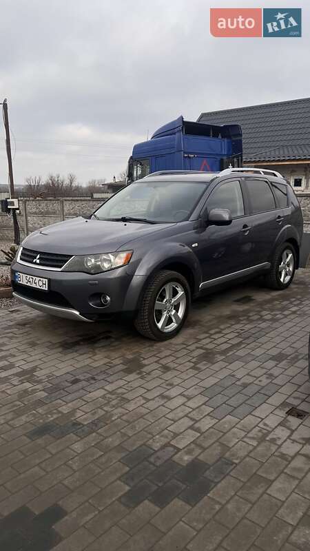 Mitsubishi Outlander (2007)