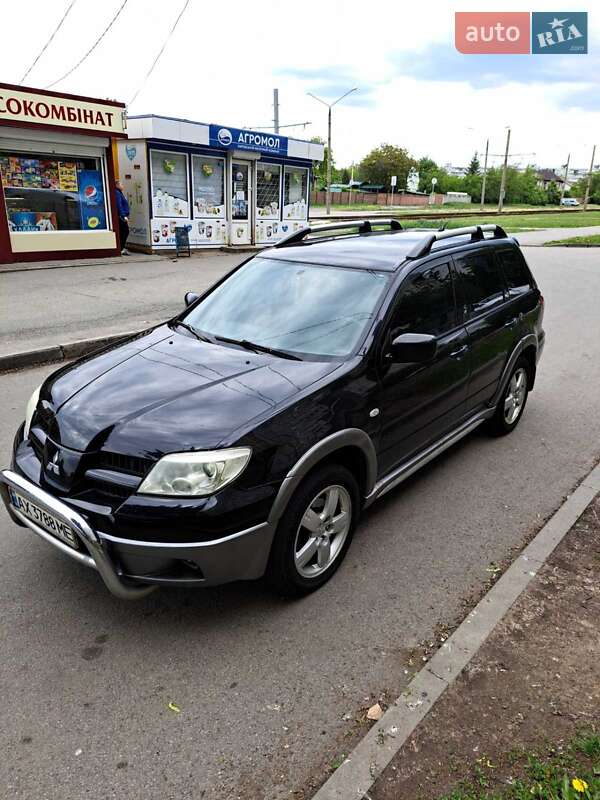 Mitsubishi Outlander (2006)