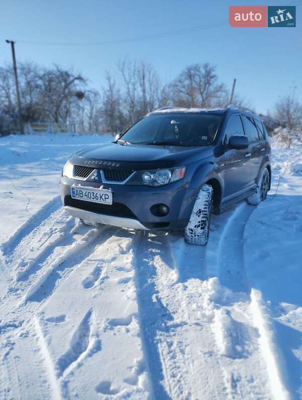 Mitsubishi Outlander (2009)