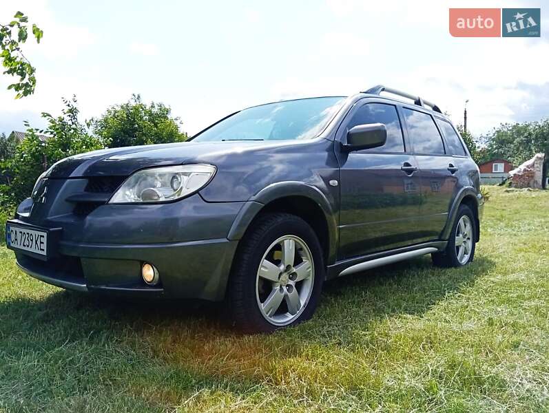 Mitsubishi Outlander (2007)