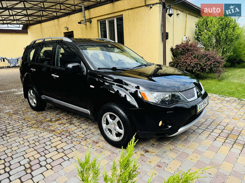 Mitsubishi Outlander (2008)