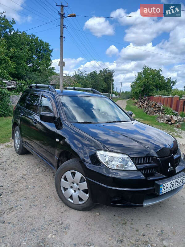 Mitsubishi Outlander (2008)