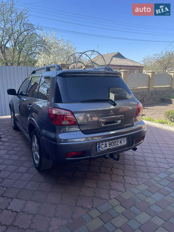 Mitsubishi Outlander (2006)