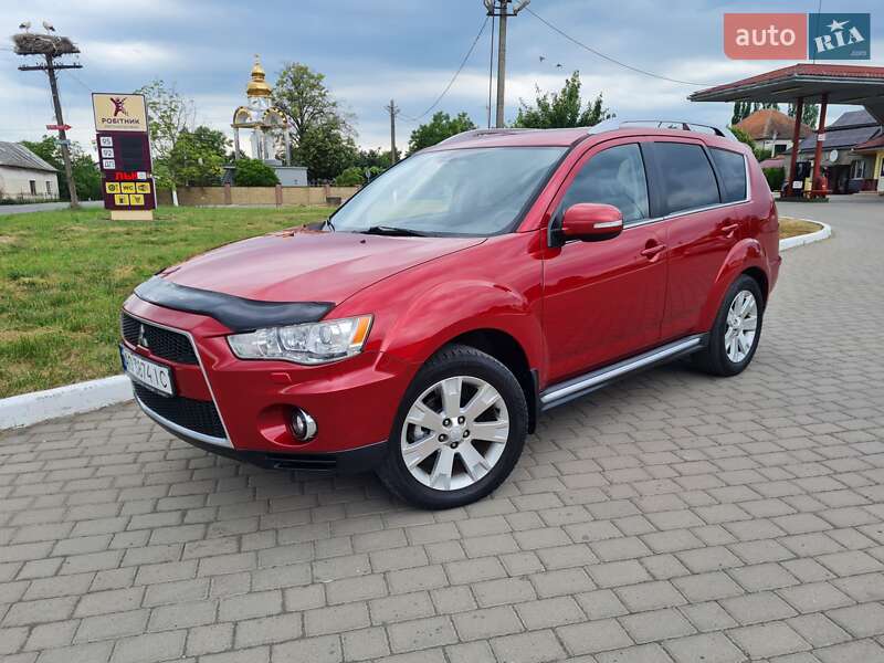 Mitsubishi Outlander (2010)