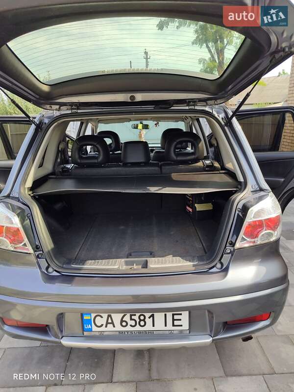 Mitsubishi Outlander (2007)