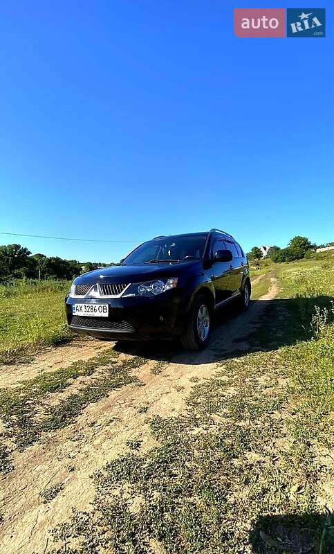 Mitsubishi Outlander (2008)
