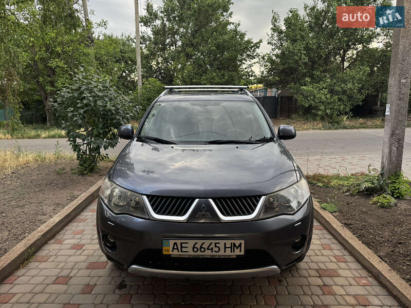Mitsubishi Outlander (2007)