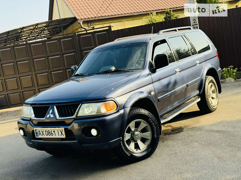 Mitsubishi Nativa (2008)