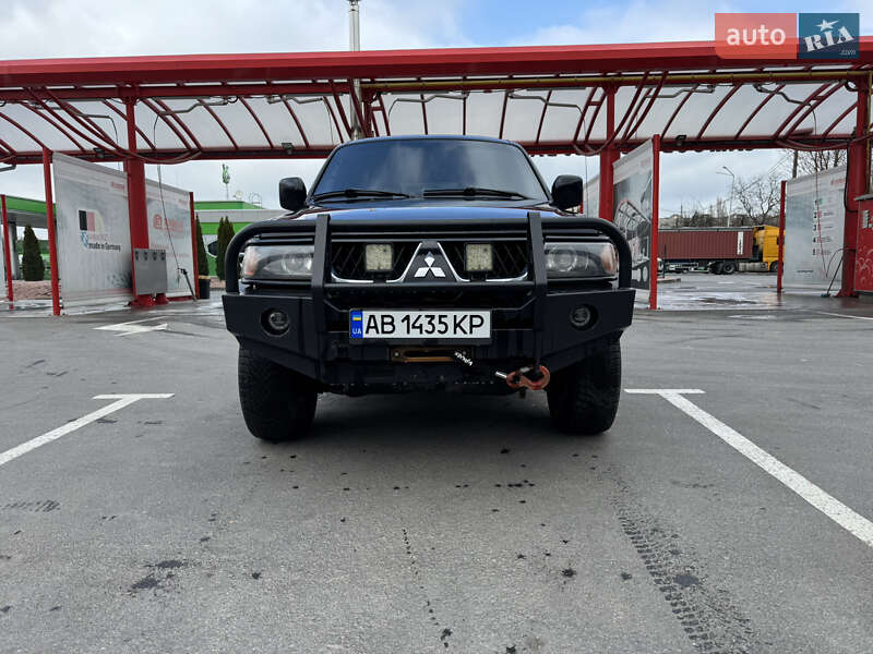 Mitsubishi Pajero sport (2006)