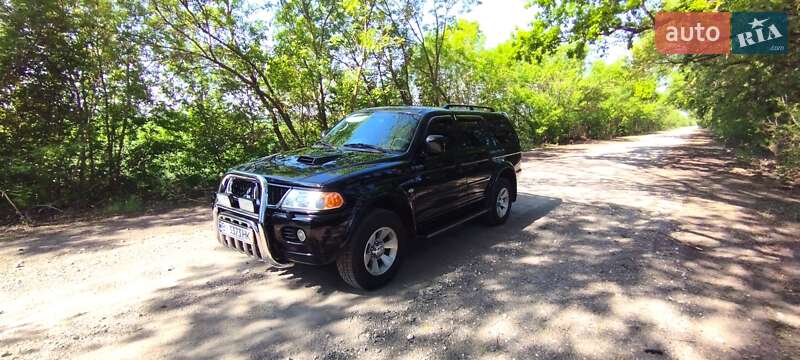 Mitsubishi Pajero sport (2007)