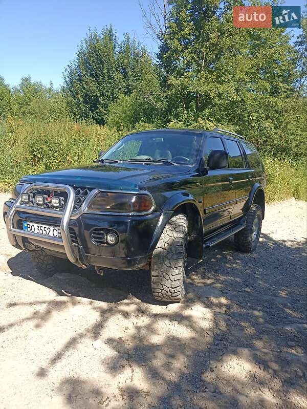 Mitsubishi Pajero sport (2001)