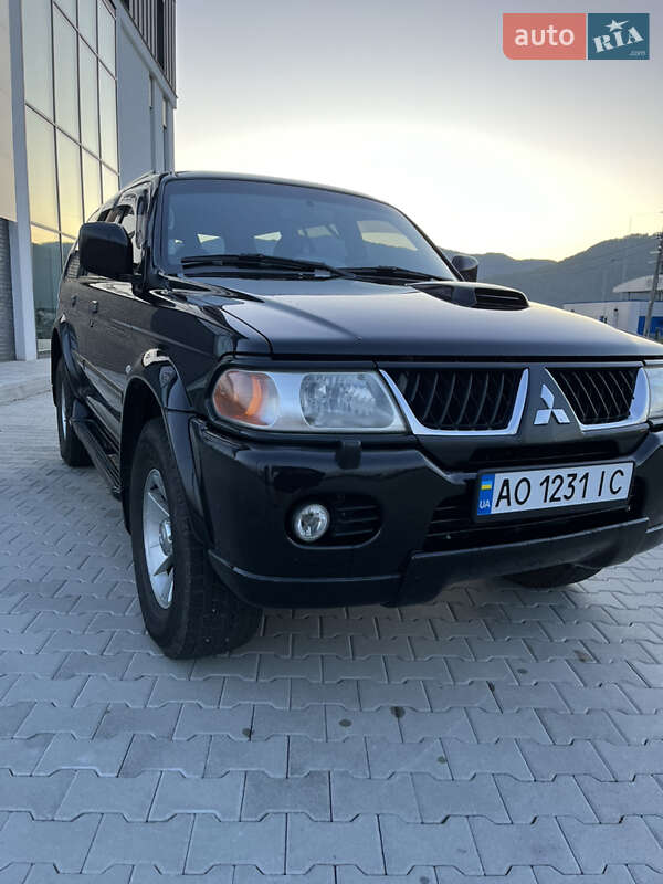 Mitsubishi Pajero sport (2007)