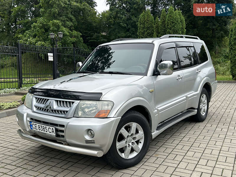 Mitsubishi Pajero wagon (2006)