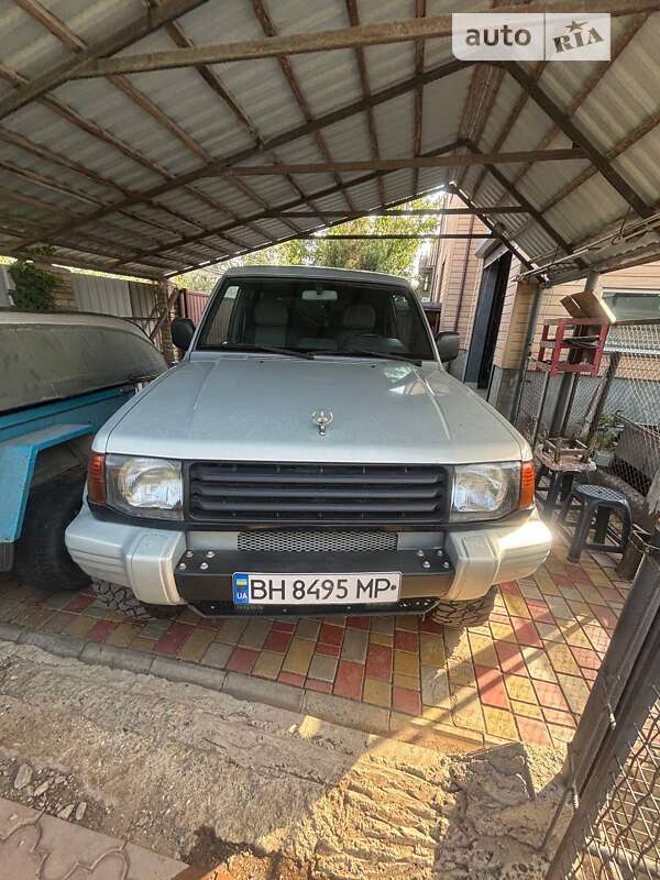 Mitsubishi Pajero (1995)