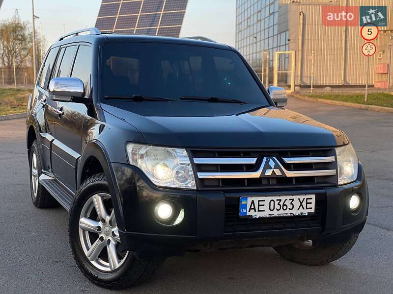 Mitsubishi Pajero (2007)