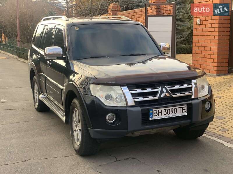Mitsubishi Pajero (2007)
