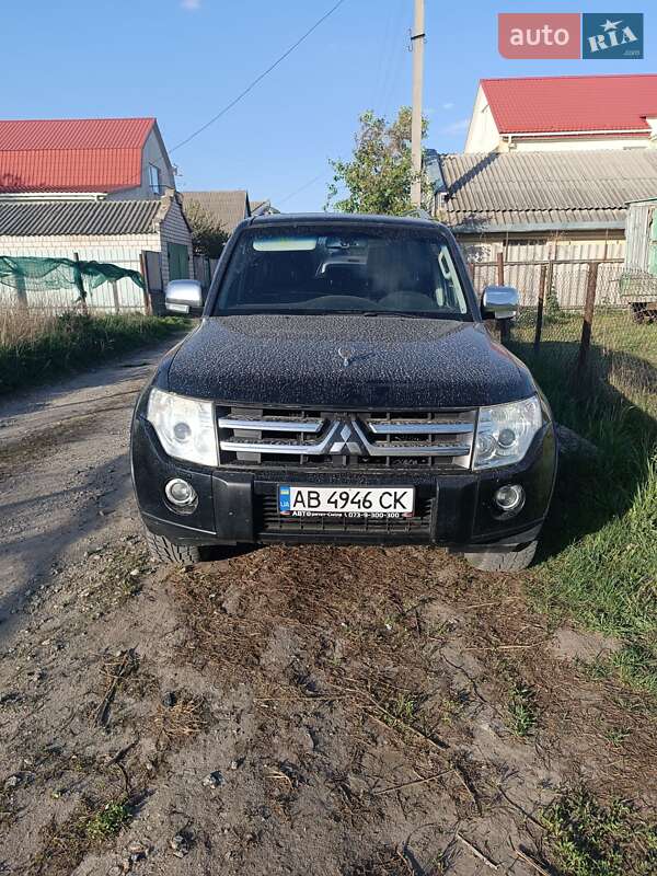 Mitsubishi Pajero (2008)