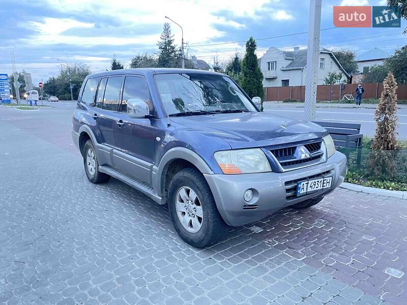 Mitsubishi Pajero (2006)