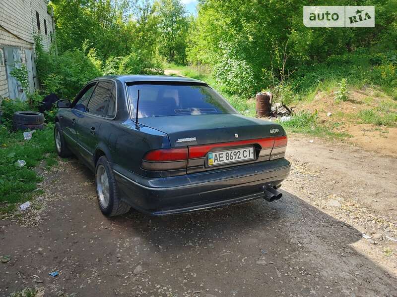 Mitsubishi Sigma (1991)