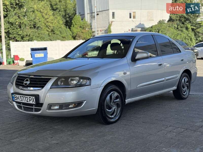 Nissan Almera (2012)