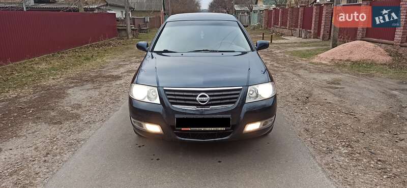 Nissan Almera (2006)