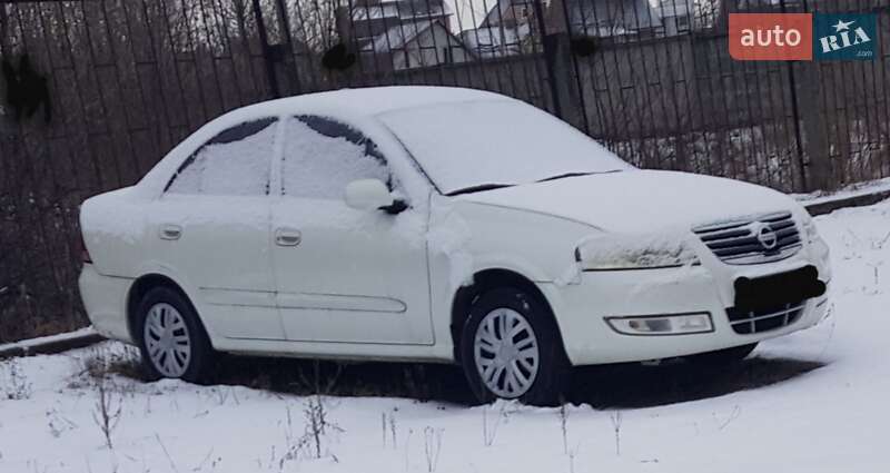 Nissan Almera (2007)
