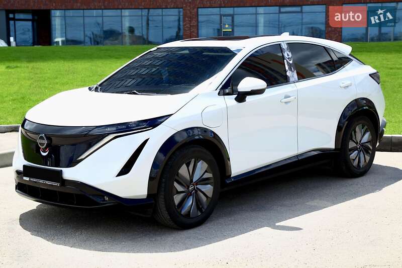 Nissan Ariya (2022)