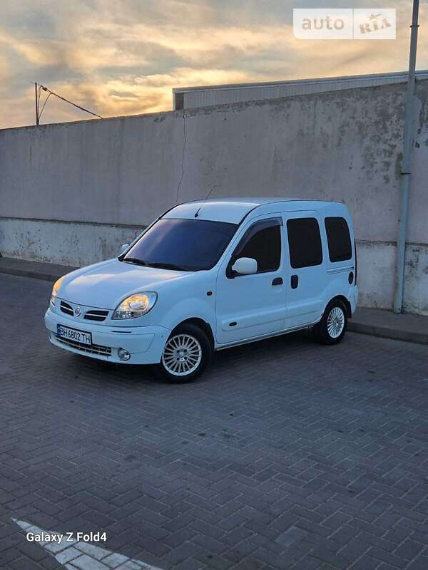 Nissan Kubistar (2005)