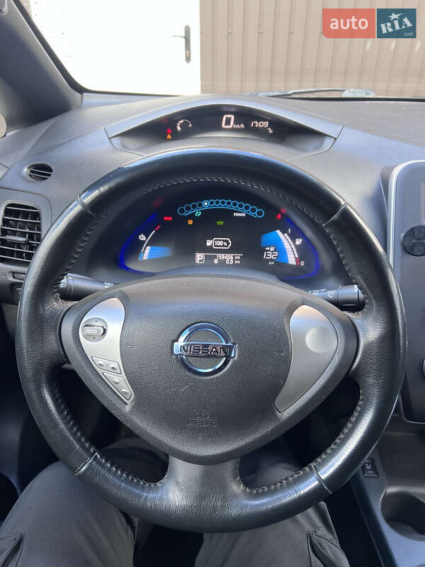 Nissan Leaf (2013)