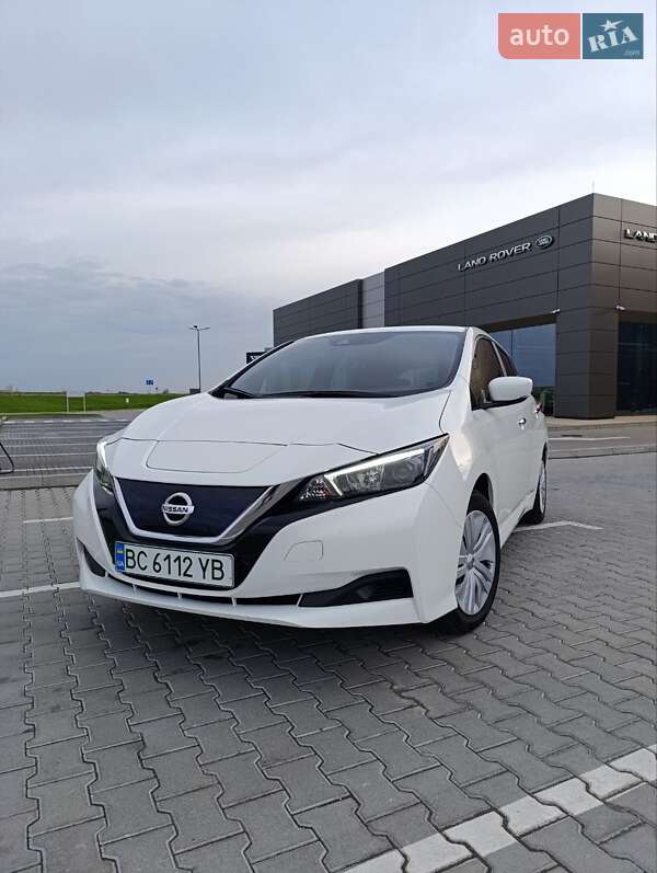 Nissan Leaf (2021)