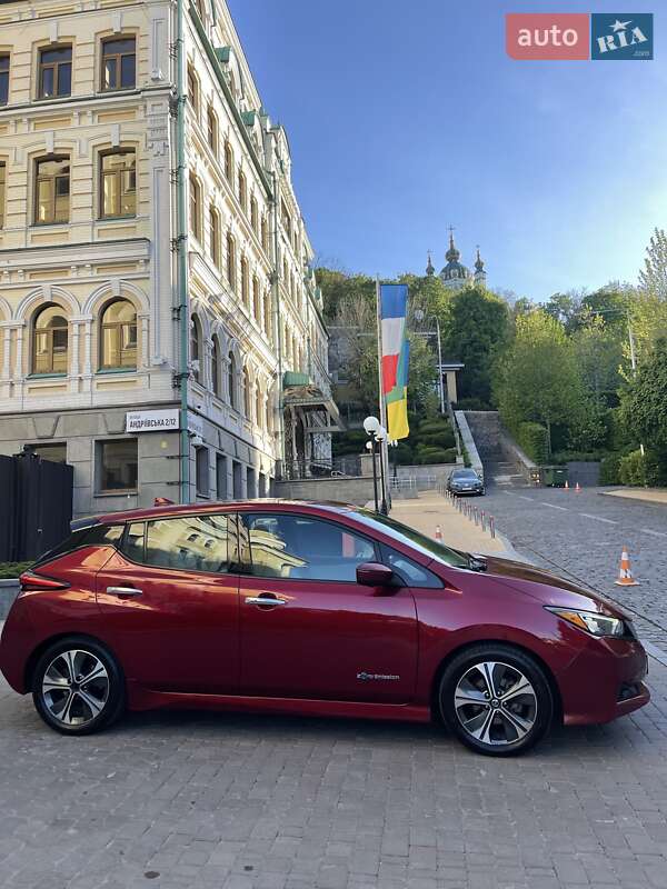 Nissan Leaf (2018)