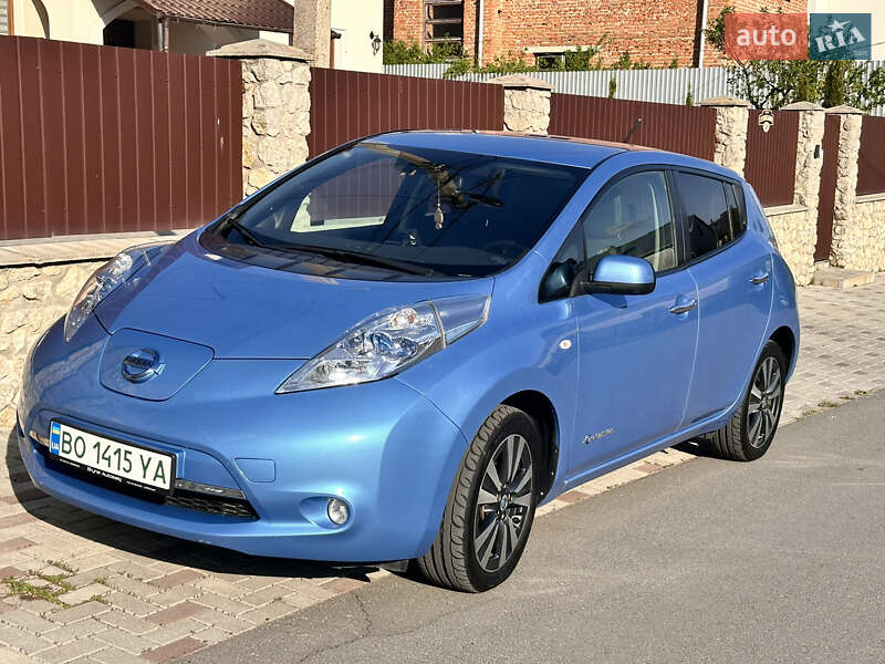 Nissan Leaf (2013)