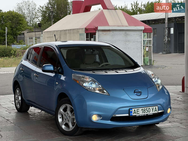Nissan Leaf (2012)