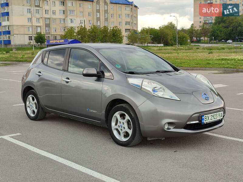 Nissan Leaf (2013)