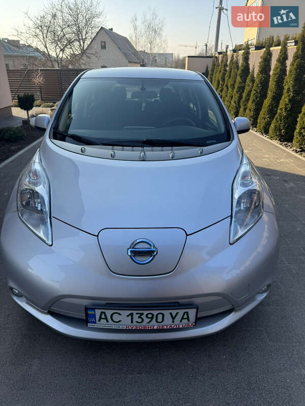 Nissan Leaf (2016)