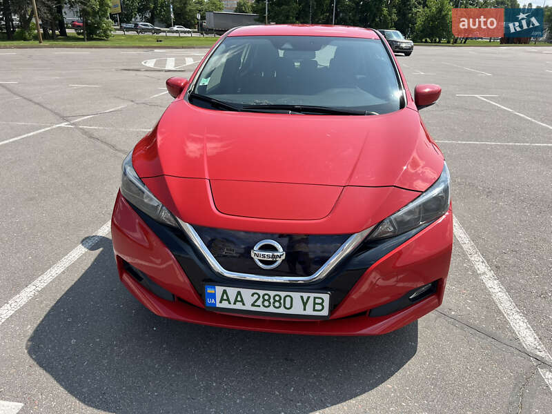 Nissan Leaf (2019)