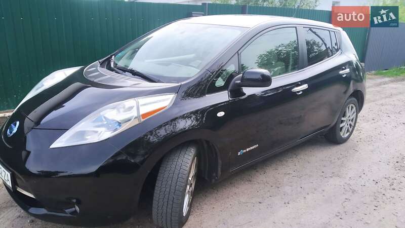 Nissan Leaf (2011)