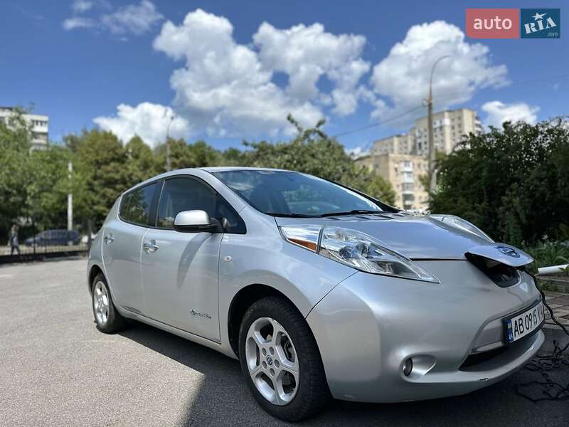 Nissan Leaf (2012)
