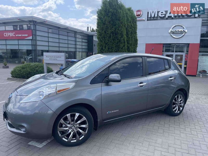 Nissan Leaf (2014)