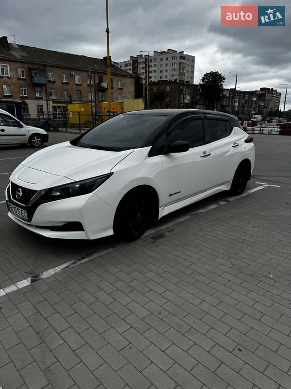 Nissan Leaf (2018)