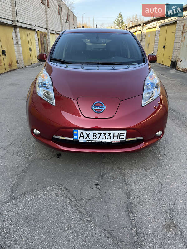 Nissan Leaf (2013)