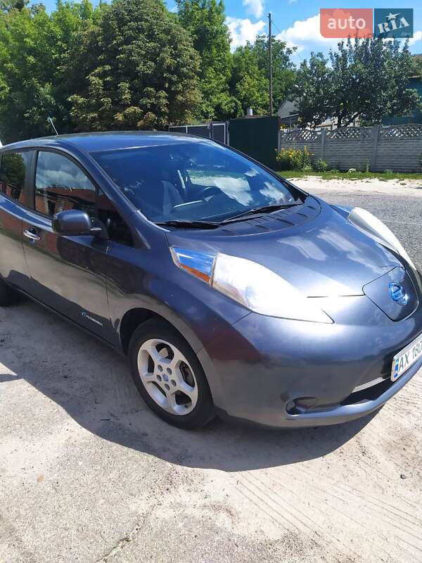 Nissan Leaf (2013)