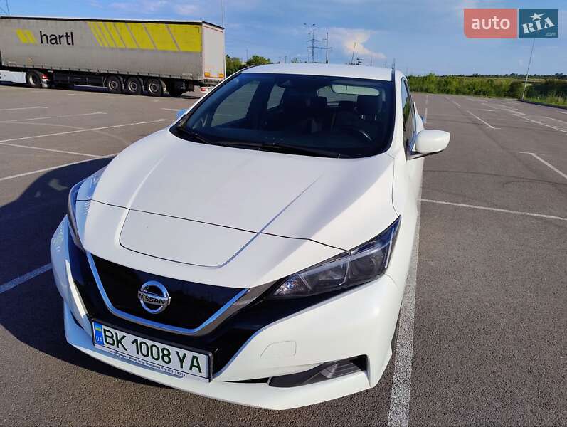 Nissan Leaf (2018)