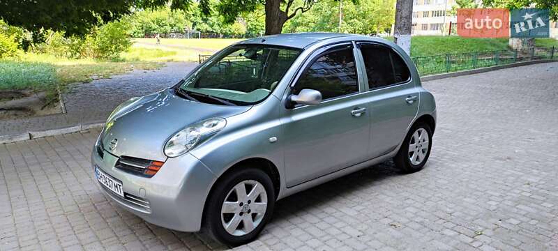 Nissan Micra (2004)