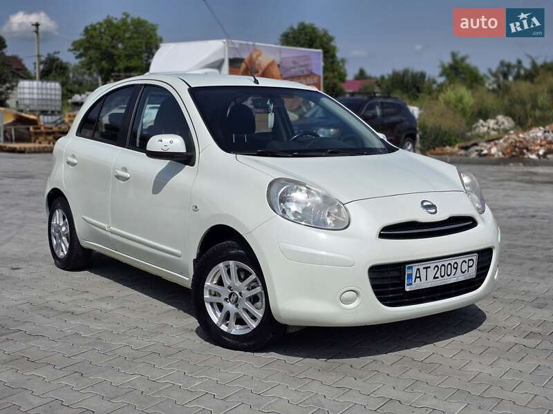Nissan Micra (2012)