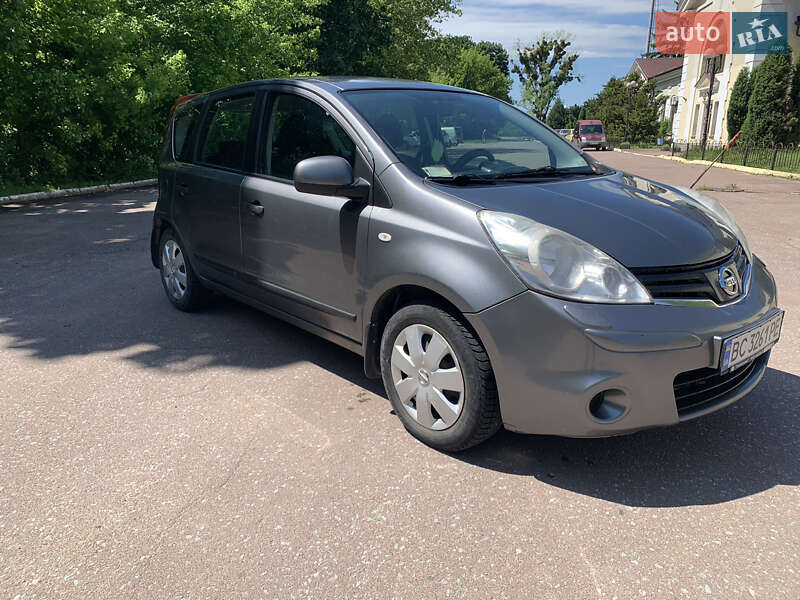 Nissan Note (2012)